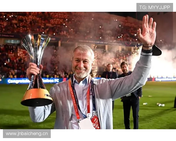 切尔西阵容豪华却表现混乱，球星堆砌是否拖累球队整体运转？